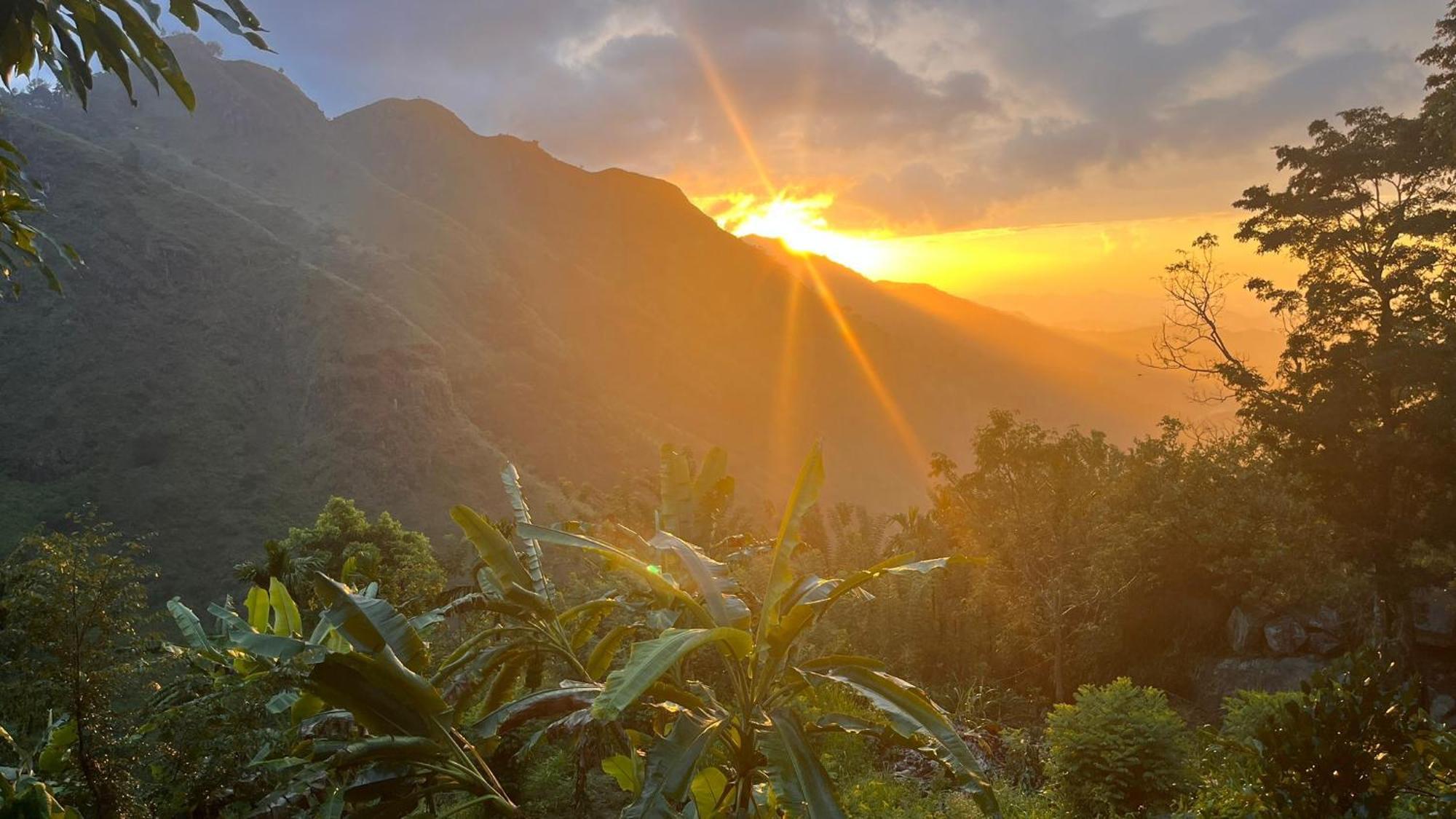 Nature Green Hotels On Rock Home Ella Esterno foto