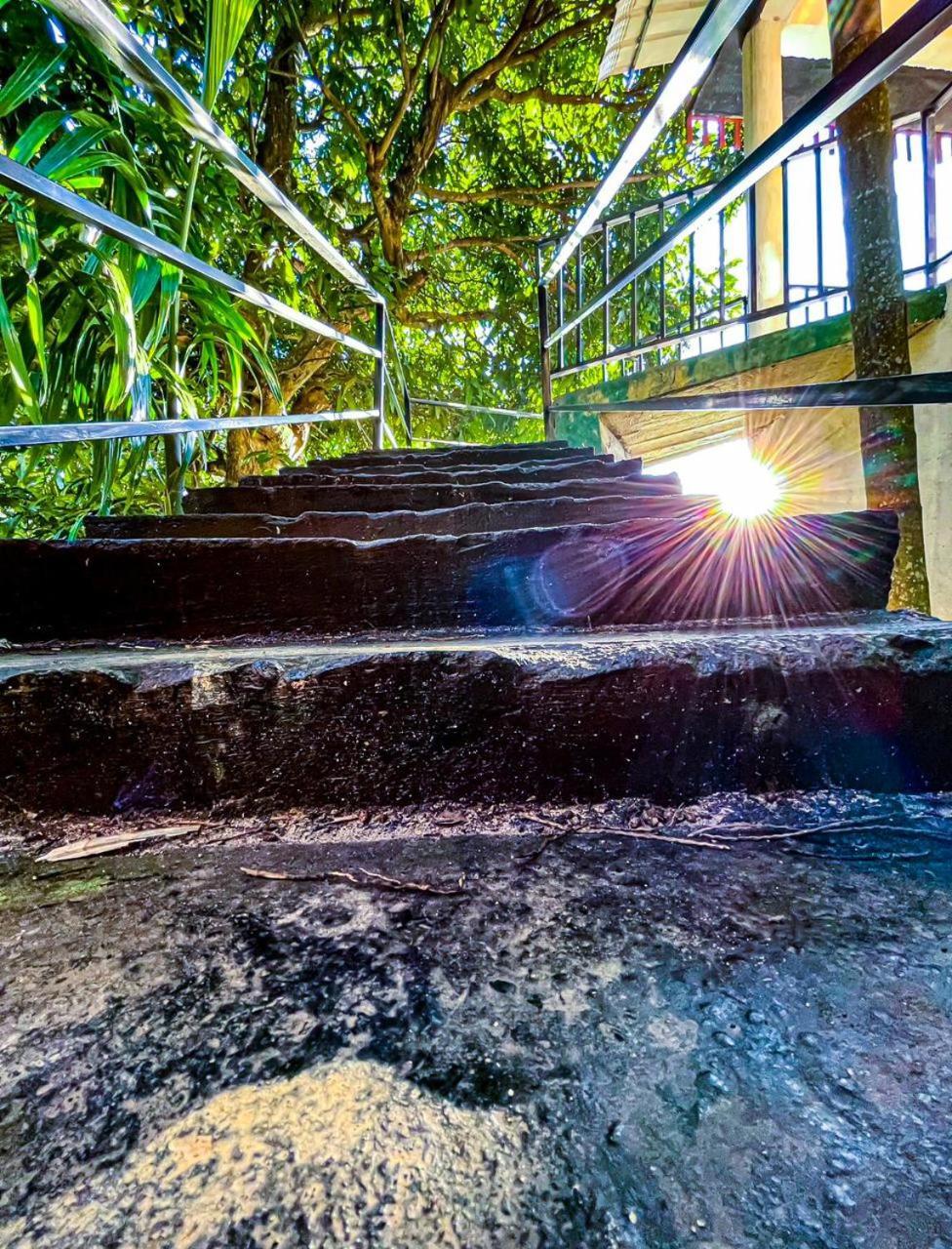 Nature Green Hotels On Rock Home Ella Esterno foto